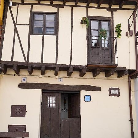 La Casa De La Abuela Amalia Apartment Arenas de San Pedro Bagian luar foto