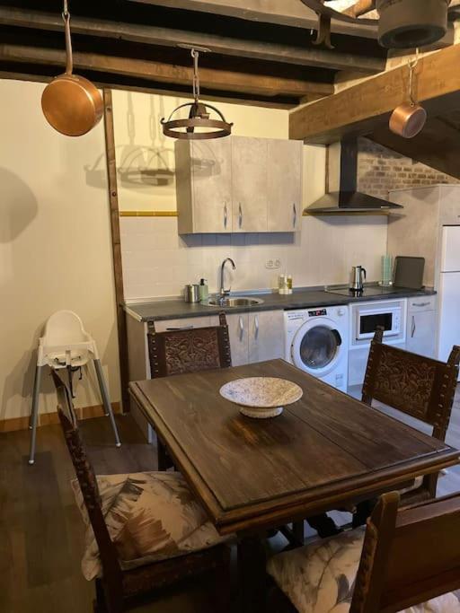 La Casa De La Abuela Amalia Apartment Arenas de San Pedro Bagian luar foto