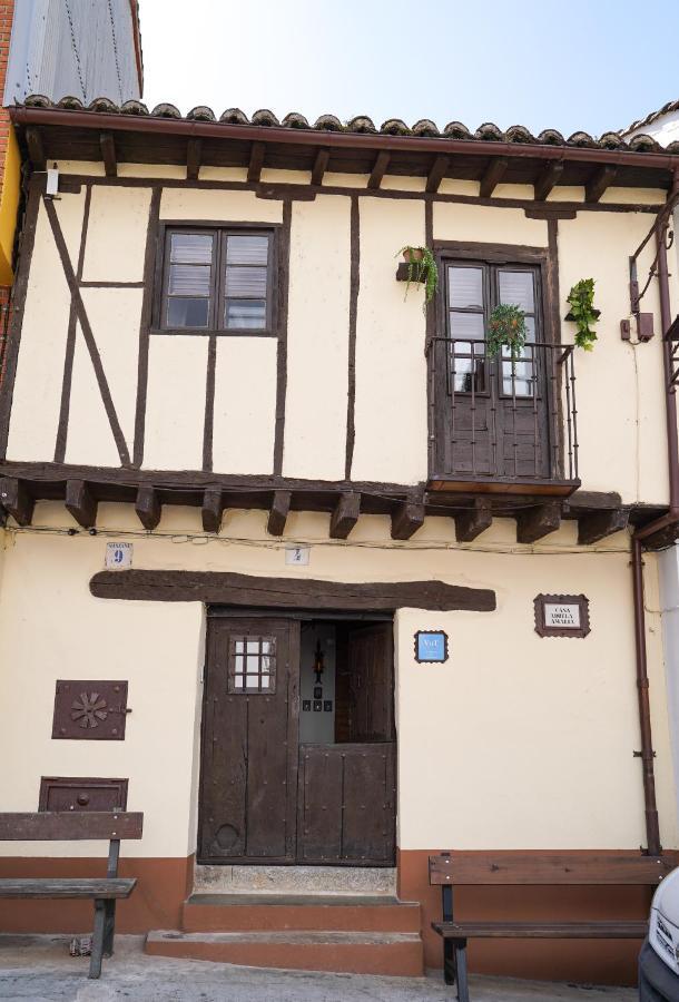 La Casa De La Abuela Amalia Apartment Arenas de San Pedro Bagian luar foto